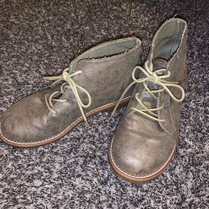 Corky’s booties